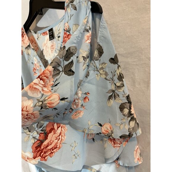 Emery Rose Women's Blouse XL Blue Floral NWT - Picture 3 of 6